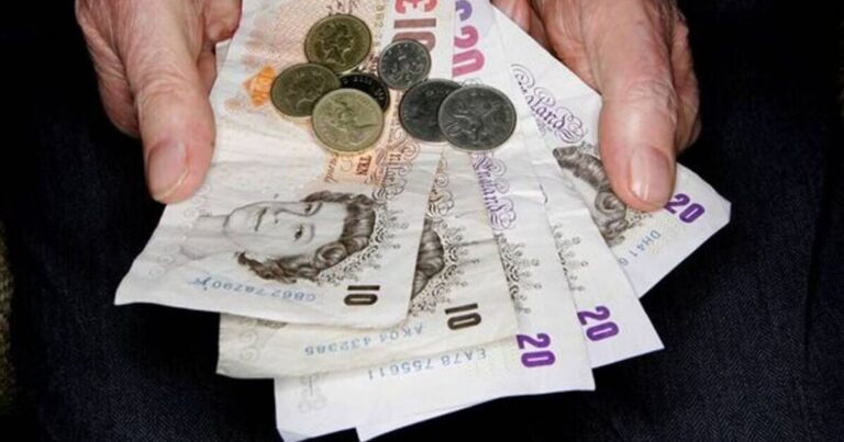 State pensioners on old basic state pension can get extra £916 added to pension pot