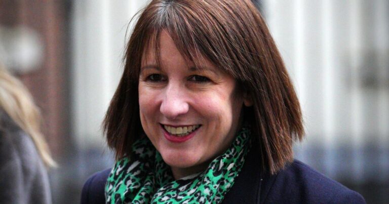 Rachel Reeves’s pension ‘megafund’ reforms savaged as ‘high risk, low return’