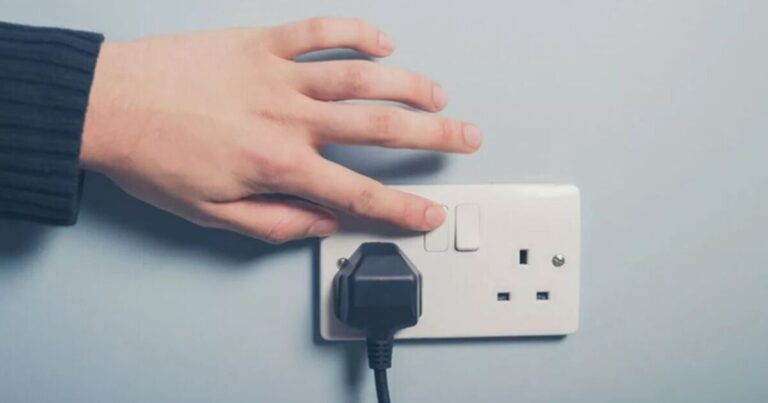 State pensioners urged to unplug five devices after losing Winter Fuel Payment in November