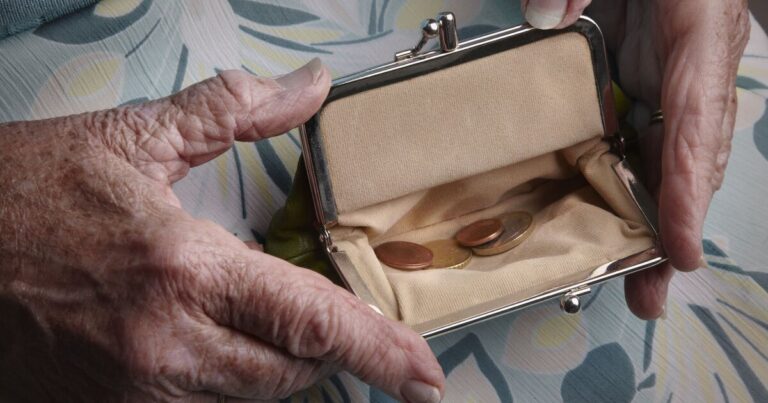 Thousands of pensioners could be in poverty ‘due to DWP benefit cut’