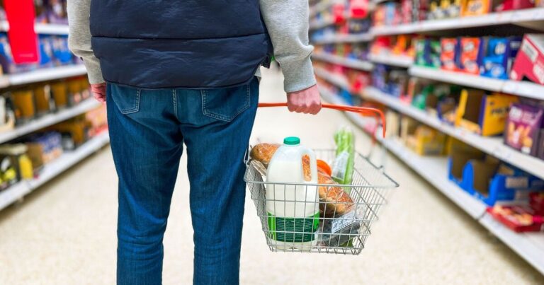 Grocery spending reaches new high as food price inflation jumps to 3.7%