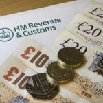 UK households with children urged to claim £2,000 from HMRC