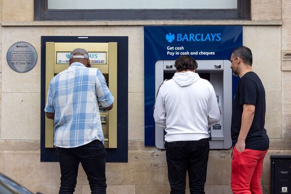 Barclays update after customers forced to hand back groceries after huge outage