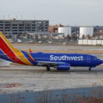 Flight Abruptly Rises to Avoid Plane Crossing Chicago Runway