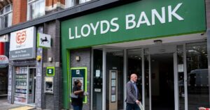 Lloyds Bank explains £250 limit as saver faces 3.65% rate drop