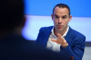 Martin Lewis hails ‘progress’ as standing charges to be axed in new energy tariffs