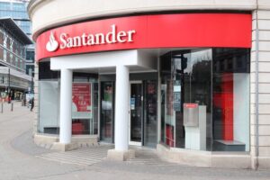 Santander customers given £1,500 for making 1 home change