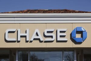 Chase Bank issues message to customers as it makes ‘rubbish’ change from April