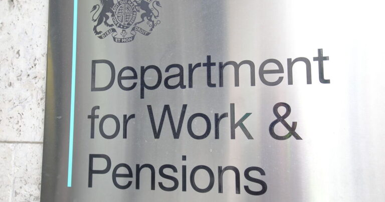 DWP issues urgent State Pension message as people told ‘request a call’