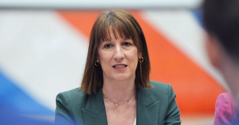 Exact date Cash ISAs set for Rachel Reeves changes in March with £4,000 cap on table