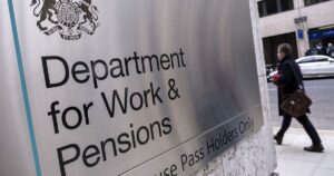 People on Universal Credit handed extra £775 a year by DWP