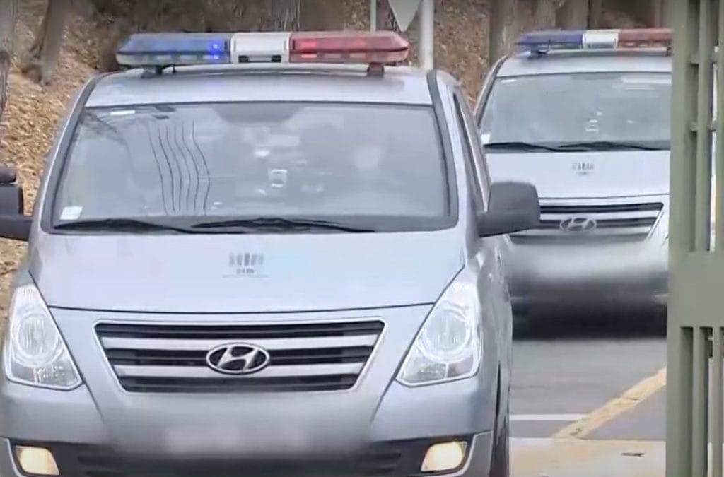 Two South Korean prosecution service vehicles.