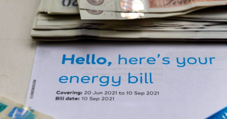 Brits urged to apply for free £500 energy bill support – but act fast