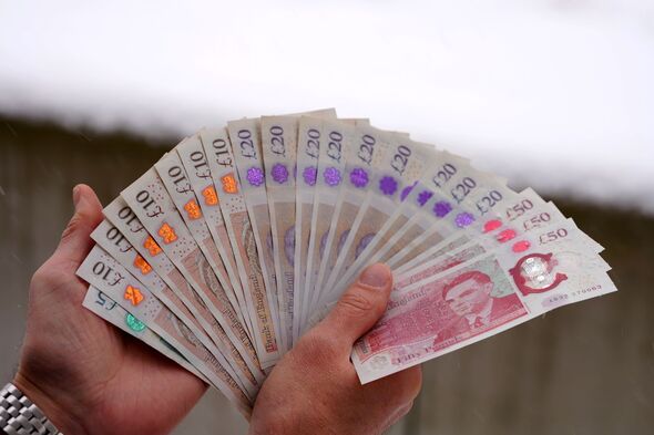 Martin Lewis issues ISA warning to savers looking to boost returns – 1 ‘vital’ step