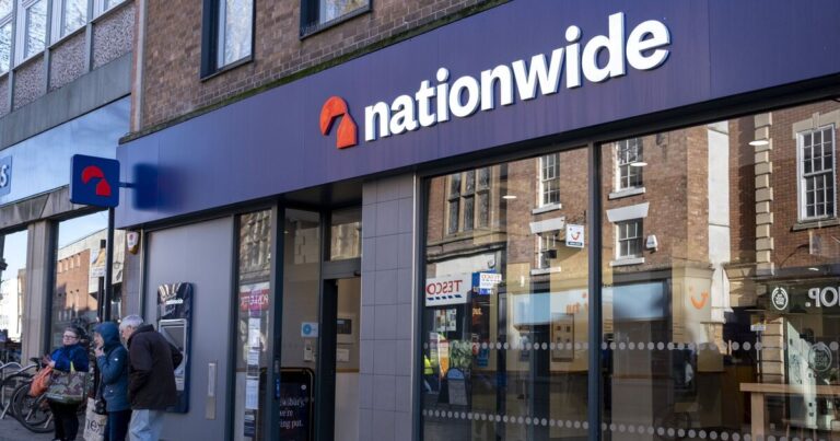 Nationwide customers have hours left to qualify for free £100 payout