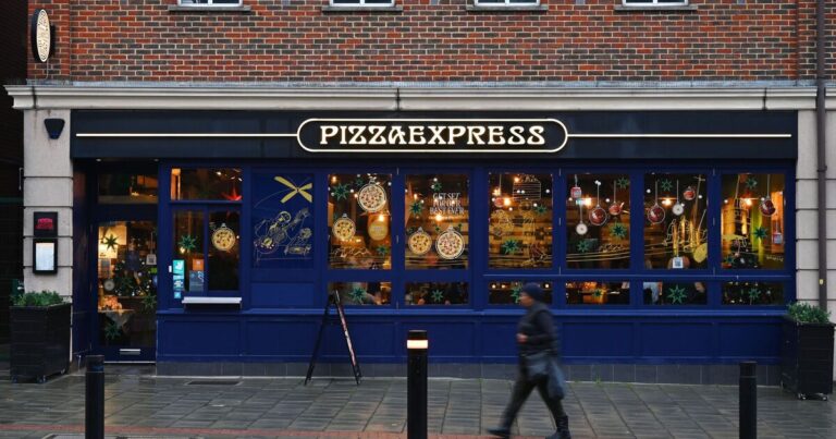 UK restaurant giving away 50,000 free pizzas – when customers do one thing