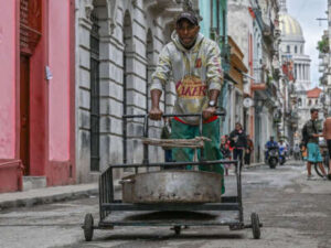 Cuba Runs Out of Oil Amidst Suffocating US Blockade