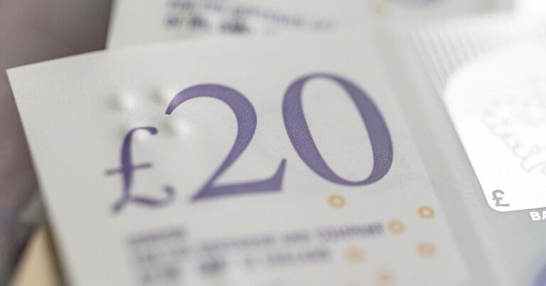 Bank offers £20 cashback for UK customers – 1 simple task