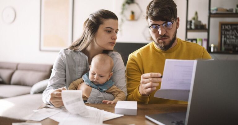 Brits with less than £45k income including state pension issued ‘not enough’ note