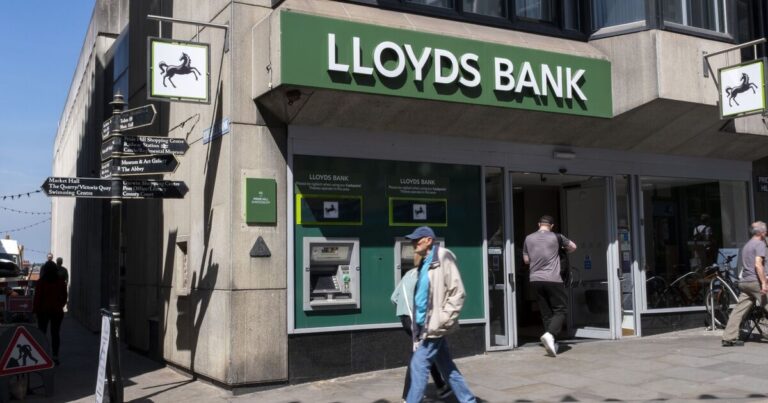 Lloyds, Halifax, Natwest and Bank of Scotland to close 86 banks in June – full list