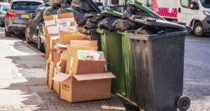 UK households warned of £80 fine for breaking 4 rules on bin day