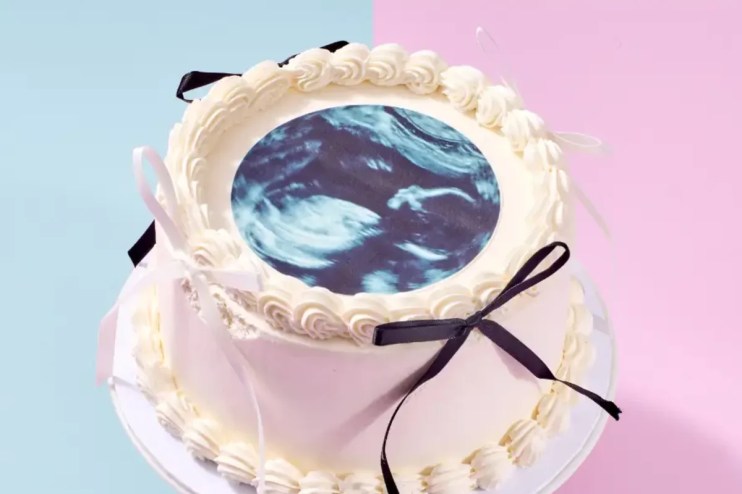 ‘Ultrasound cakes’ help fuel sales surge at London-listed Cake Box