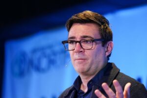 Andy Burnham hands 1.52p per mile charges plan to households with driveways