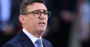 Andy Burnham hands £4,500 to UK households on Universal Credit