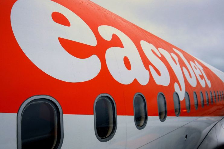 Easyjet board reaches agreement over £5.2bn Castlelake takeover