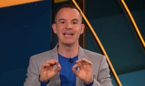 Martin Lewis ‘definitely not’ warning over how to make ‘pension decisions’