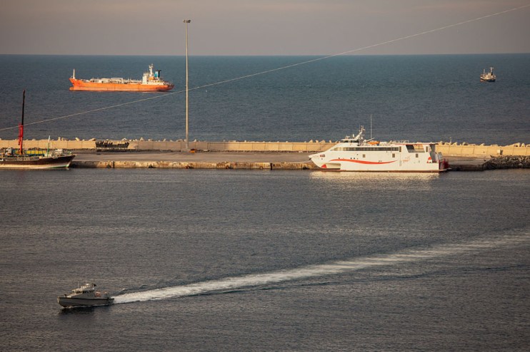 Strait of Hormuz ‘closed’ as Iran and US exchange strikes