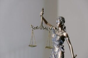 Clio hires legal tech veteran to overhaul backlogged courts