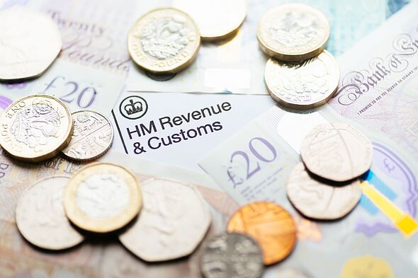 HMRC urges households to ‘sign up’ for free £2,000 payments