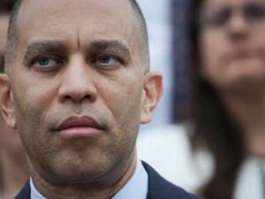 Jeffries Says He Opposes Medicare for All — Which Would Save 114k Lives Yearly