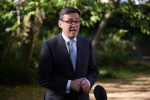 Should Burnham dash for an early election?