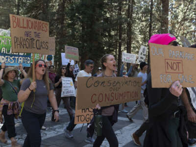 Trump Admin Eyes Deal to Give Away Yosemite Park Land to Real Estate Firm