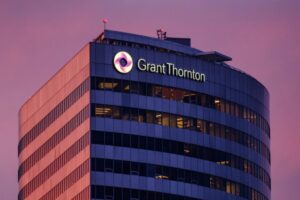 Grant Thornton takes on Big Four giants with new £40K salary for London grads
