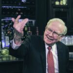 Howard Buffett to succeed father Warren as Berkshire Hathaway chair